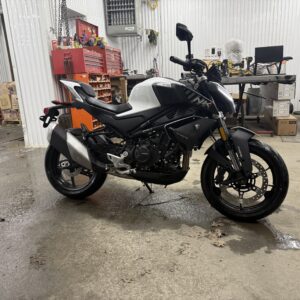 450NK BLANC 2024 - LIQUIDATION