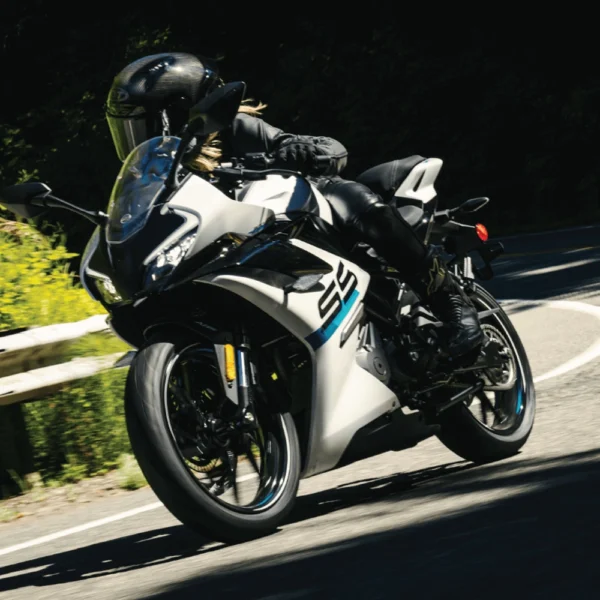 300SS BLANC 2025 – Image 5