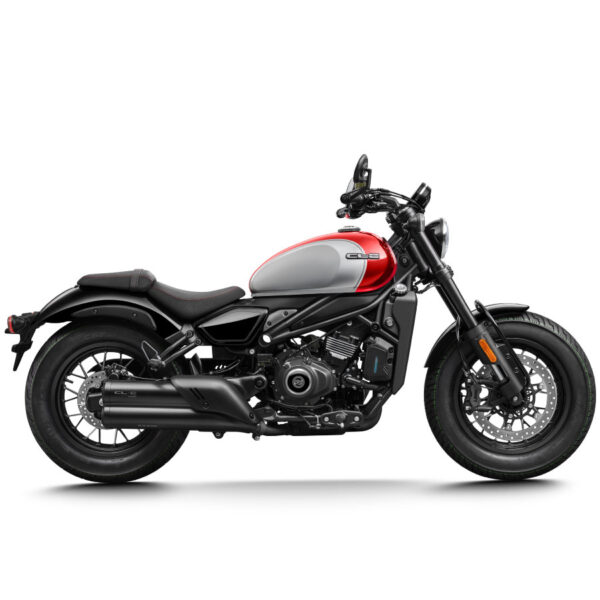 450CL-C ROUGE 2025 – Image 3