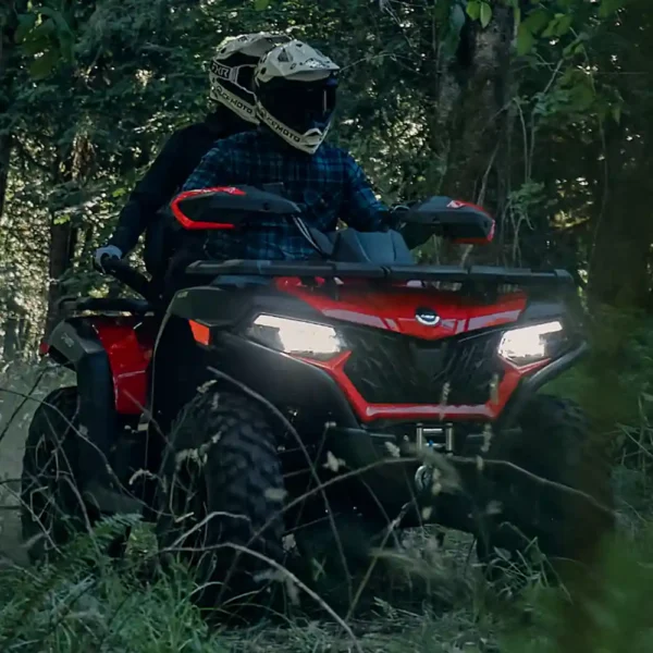 CFORCE 600 TOURING NOIR 2025 – Image 7