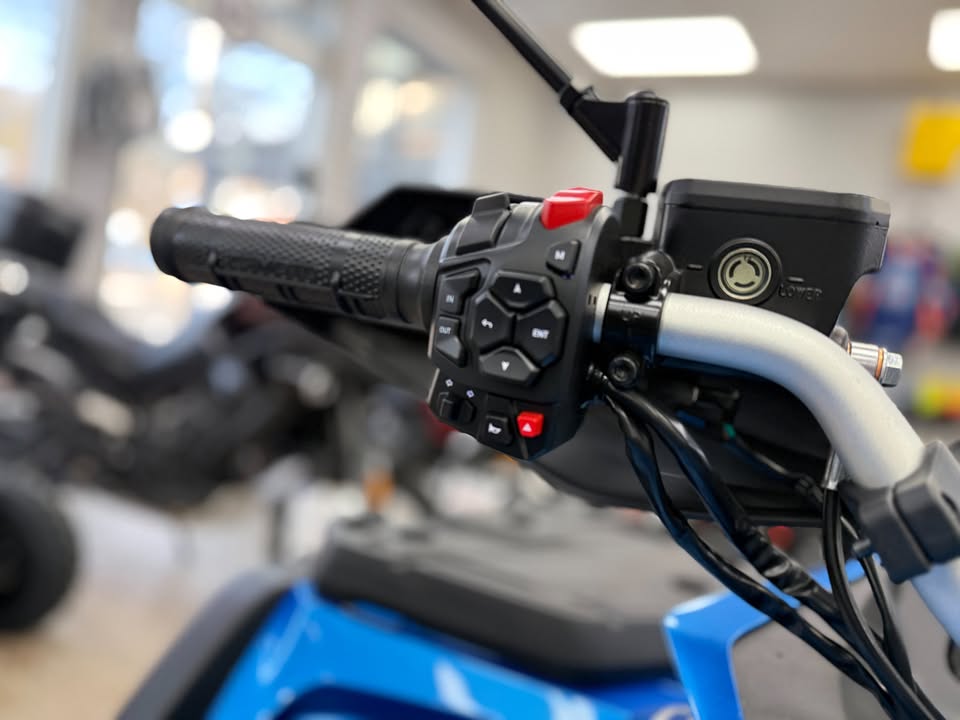 CFORCE 800 TOURING - BLEU - 2026 – Image 10