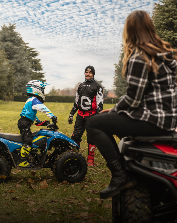 CFORCE 110 CLASSIC - BLEU - 2026 – Image 2