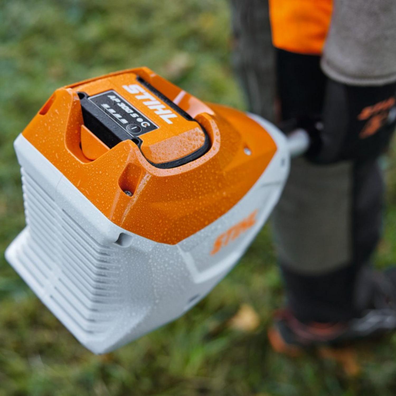 STIHL FSA 120 Débroussailleuse à batterie