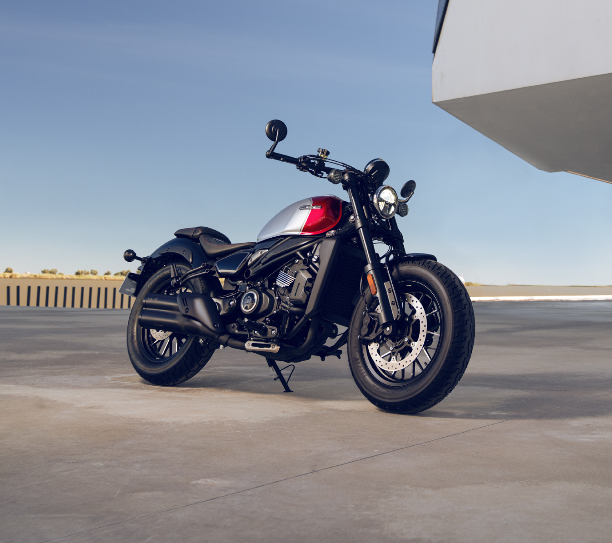 450CL-C - NOIR - 2026 – Image 4
