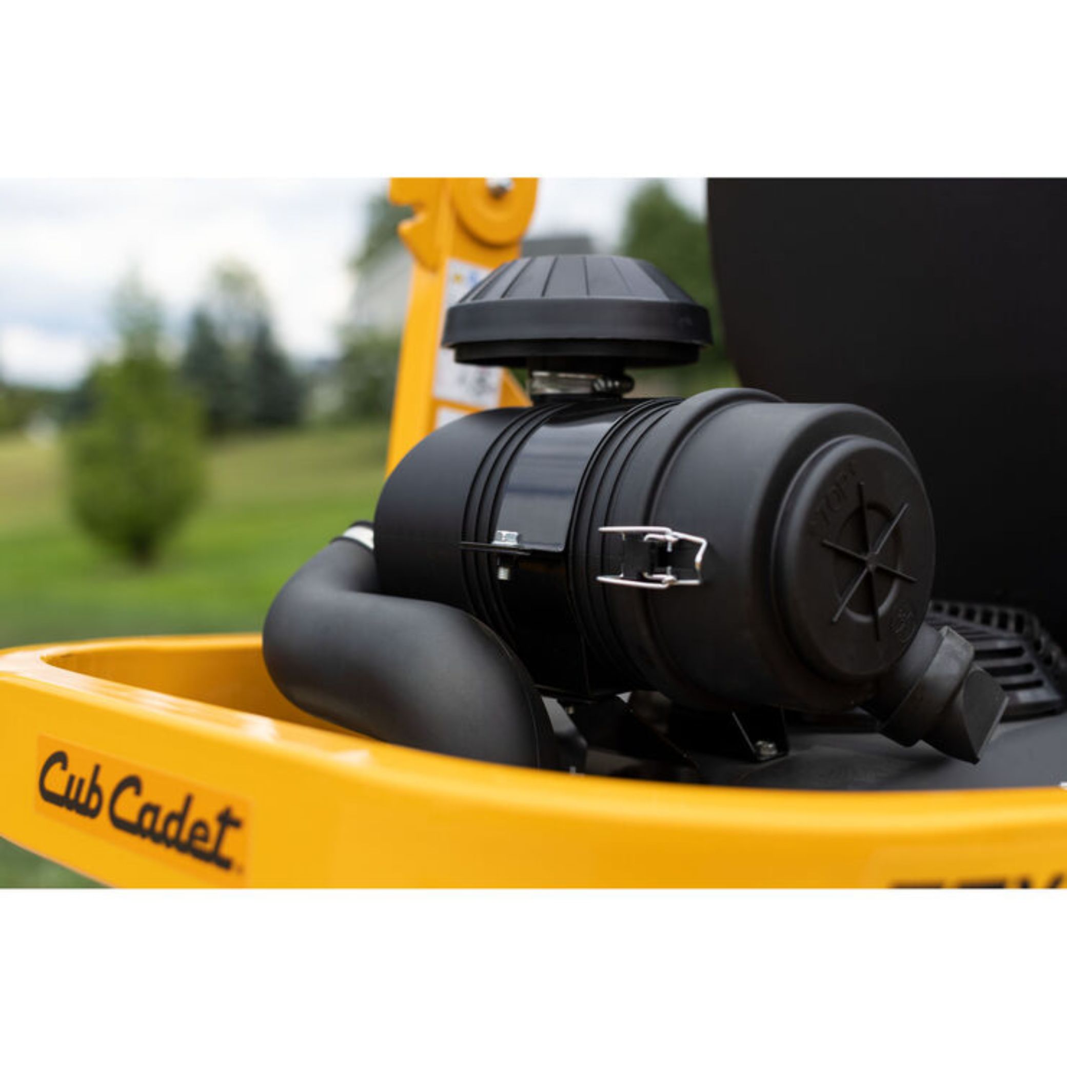 Cub Cadet Ultima ZTXS4 747CC 60'' 2026 – Image 6