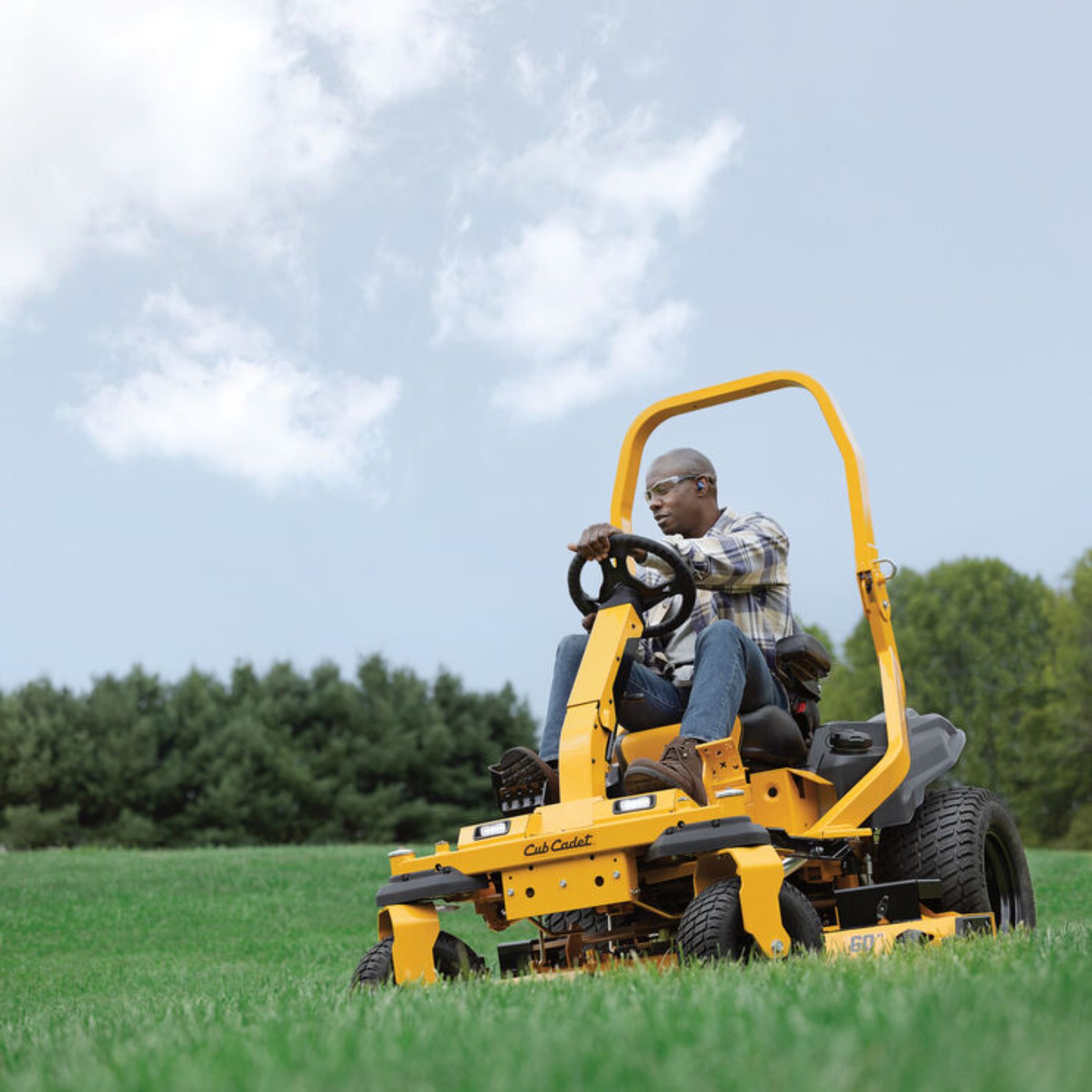Cub Cadet Ultima ZTXS4 747CC 60'' 2026 – Image 4