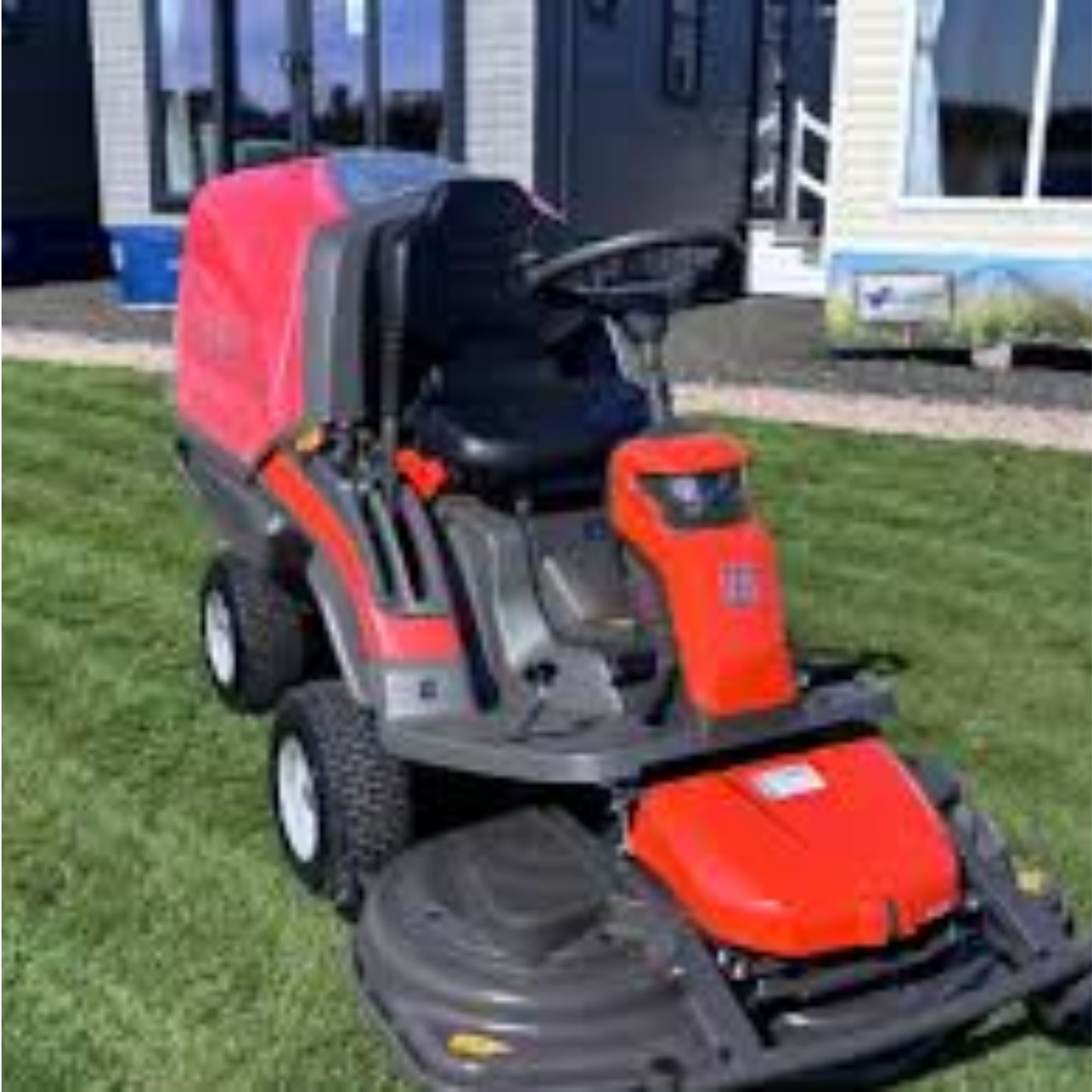 Husqvarna TS112 413CC / 13.8HP /38'' – Image 3