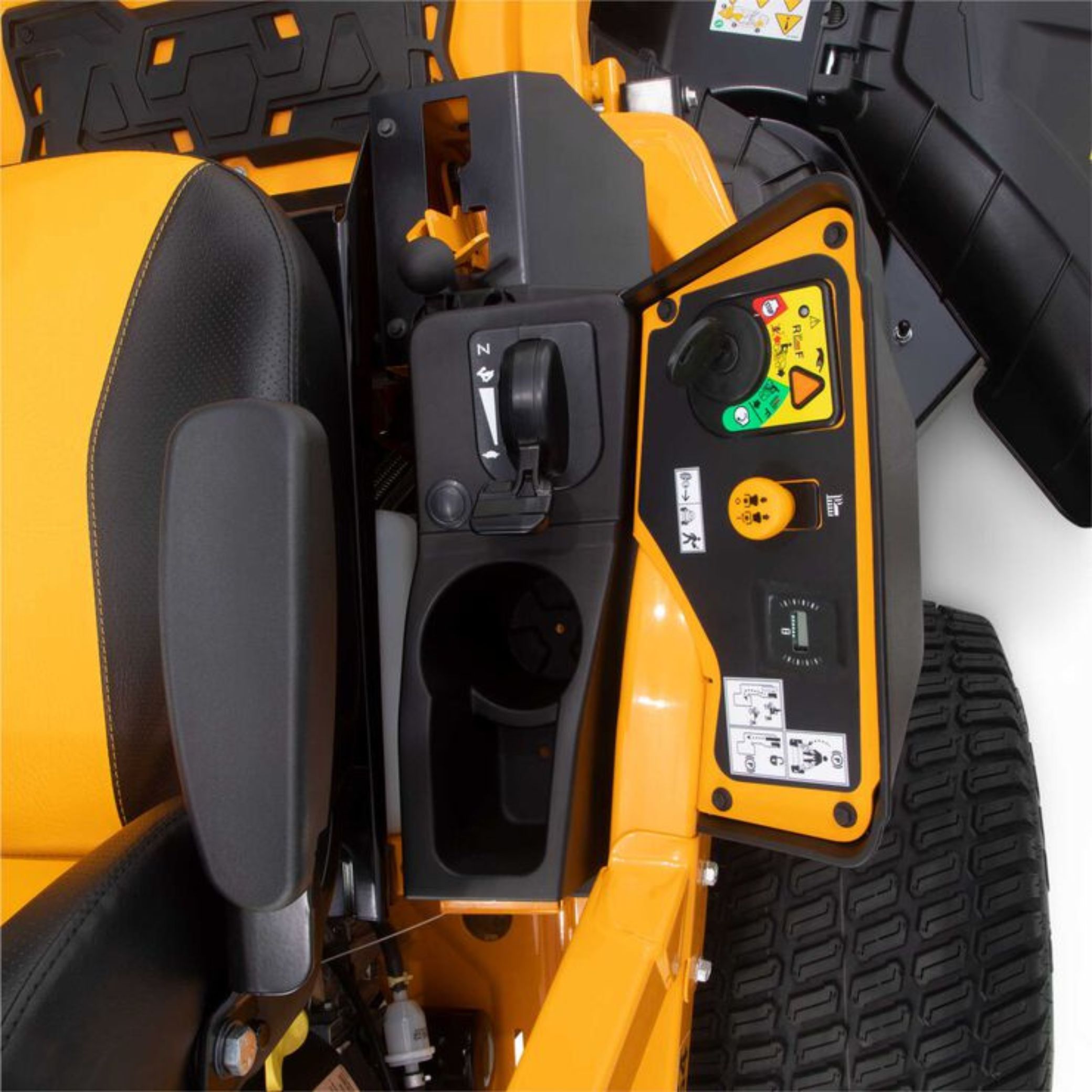 Tondeuse à rayon de braquage zéro Cub Cadet ULTIMA ZTS2 54'' 24HP 2025 – Image 12